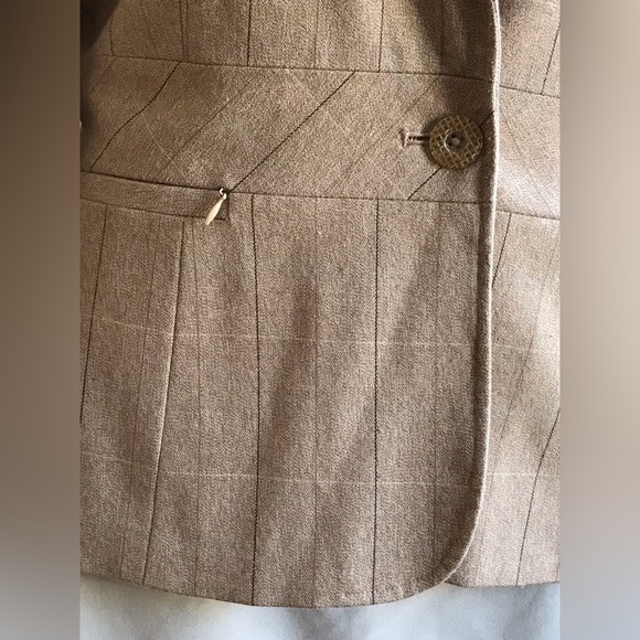 Signature By Larry Levine one Button TanBlazer Chalk Stripe Fabric Jacket SZ 18 - Picture 6 of 16